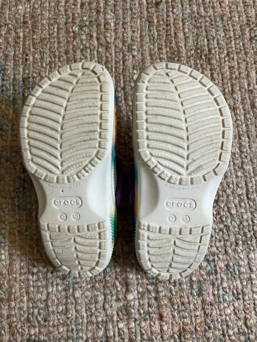 Crocs Jibbitz Purple Blue Rainbow Solarized Tie-Dye Clogs Kids Girls Size C13